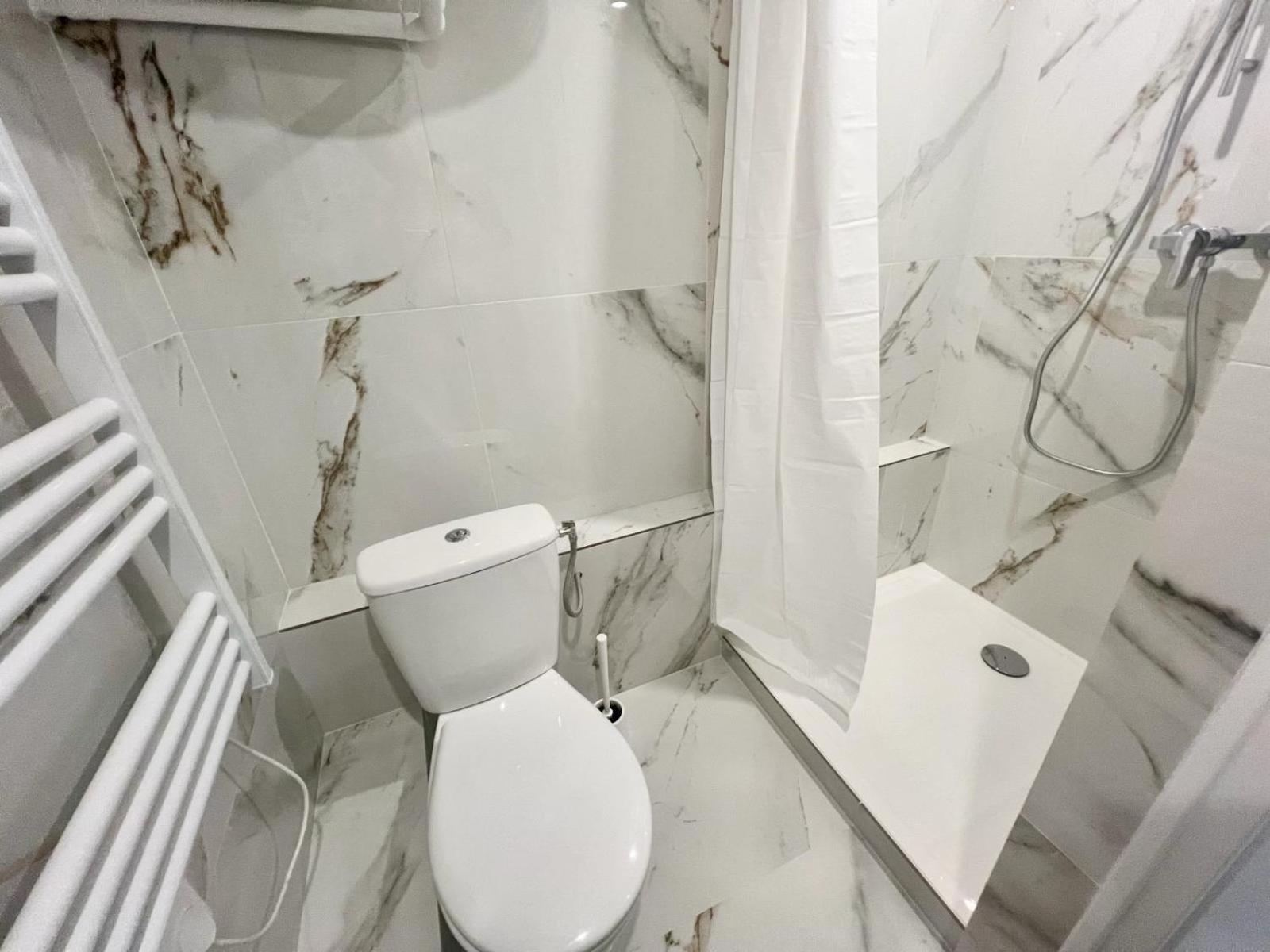 Studio Moderne Renove Avec Balcon Νίκαια Εξωτερικό φωτογραφία