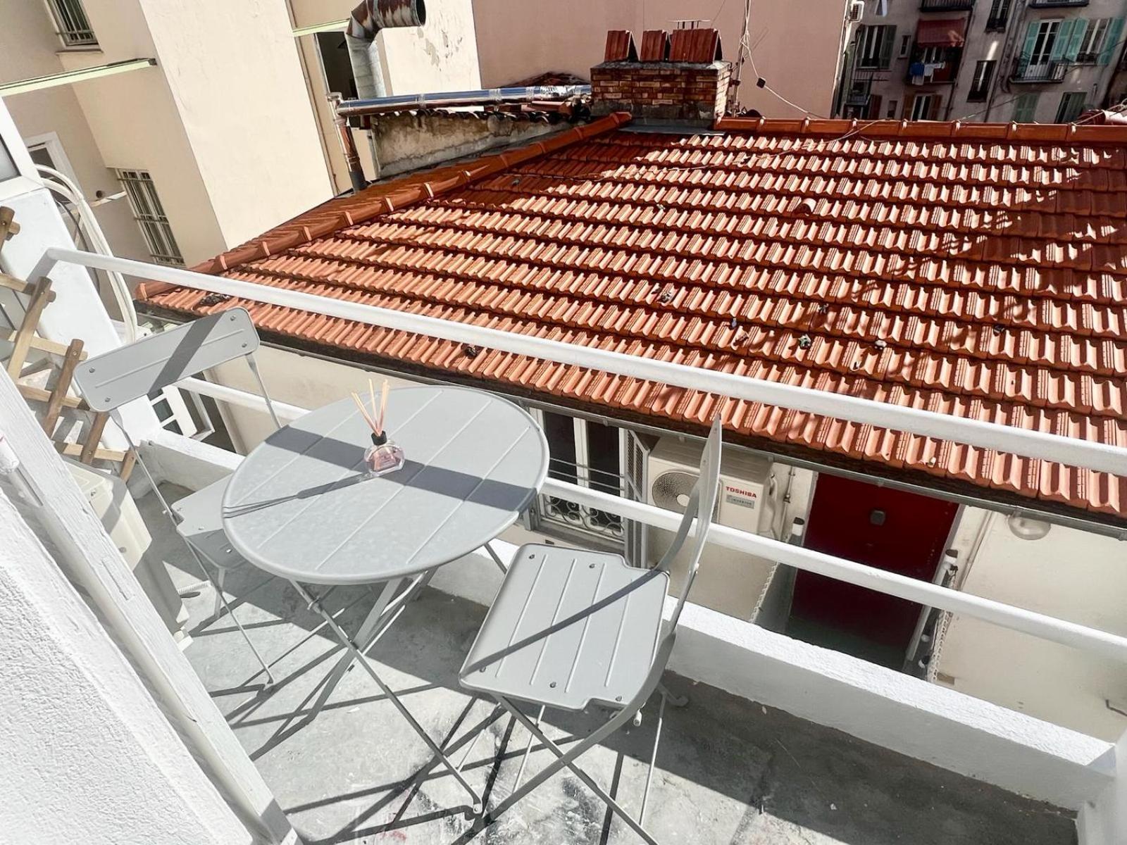 Studio Moderne Renove Avec Balcon Νίκαια Εξωτερικό φωτογραφία