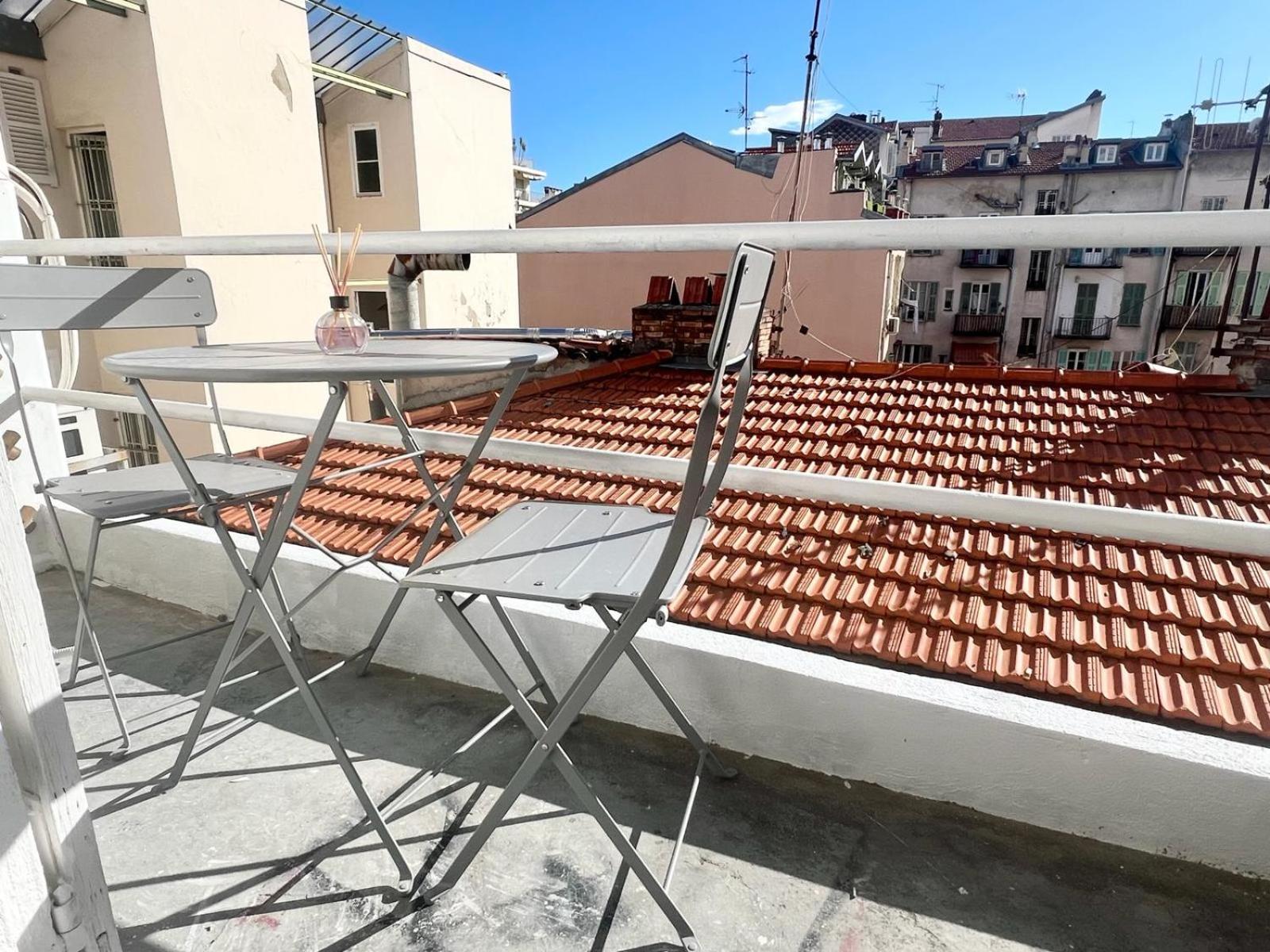 Studio Moderne Renove Avec Balcon Νίκαια Εξωτερικό φωτογραφία